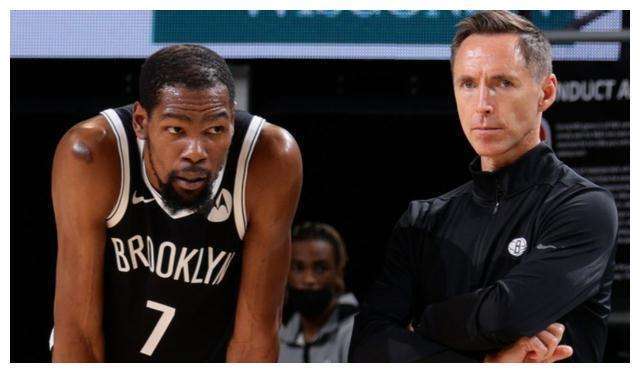 亚冠卡位生死战！布里兰主场无敌争出线，江原FC客场搏命追积分