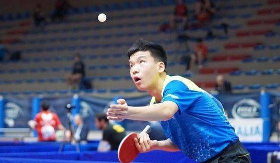 鲍威尔：最后一攻搞砸的责任在我，我是O型腿所以常扭伤脚踝