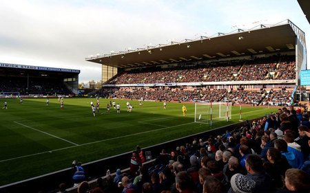 预计缺席两 预计缺席两