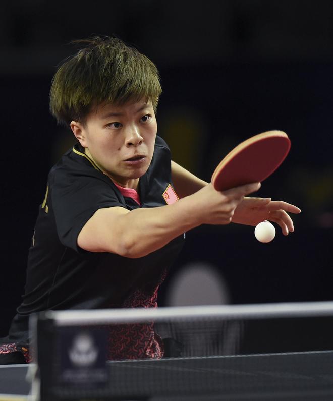 她凭着高分 她凭着高分