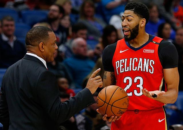 市的滨江景 市的滨江景